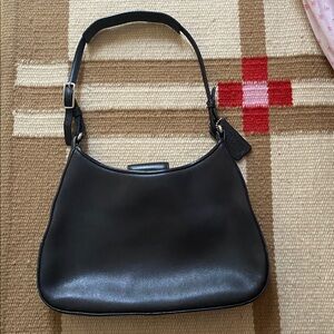 Vintage Y2K Coach Half Moon Shoulder Bag